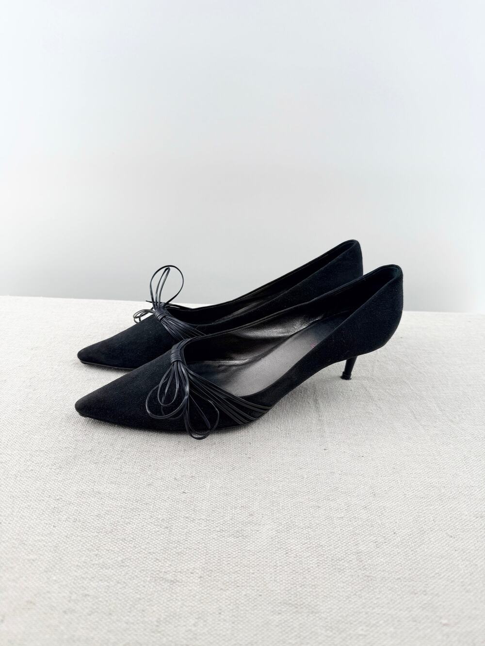 Armani Leather Bow Accent Slip On Pointed Toe Suede Pumps Black Women's EU 38.5